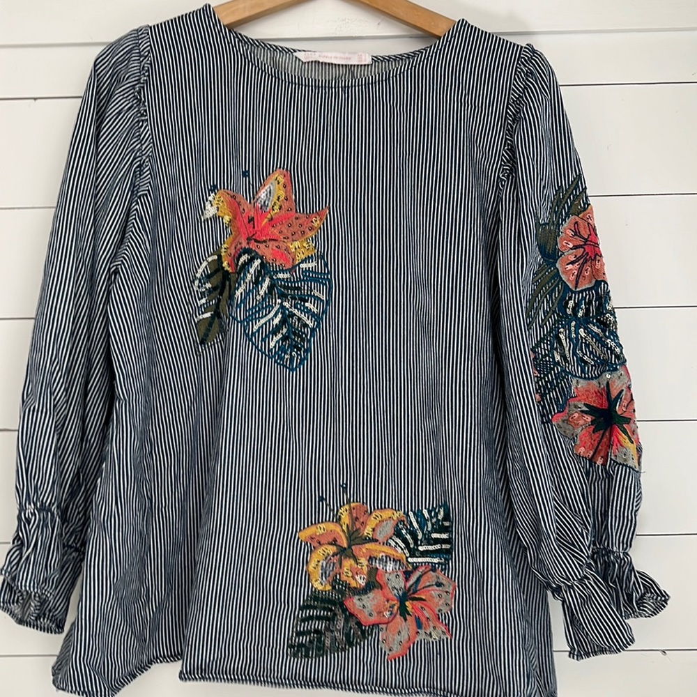 Zara denim embroidered stripe top, detailed embroidered flowers size Large